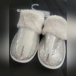 Silver Sequin Wonens Slippers with Faux Fur